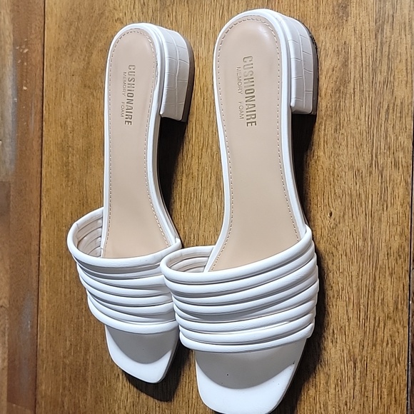 Cushionaire Flats - Picture 3 of 4